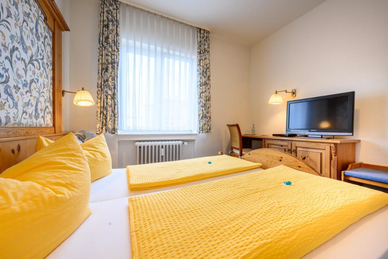 Hotel Goldener Hirsch Friedrichshafen Exterior photo